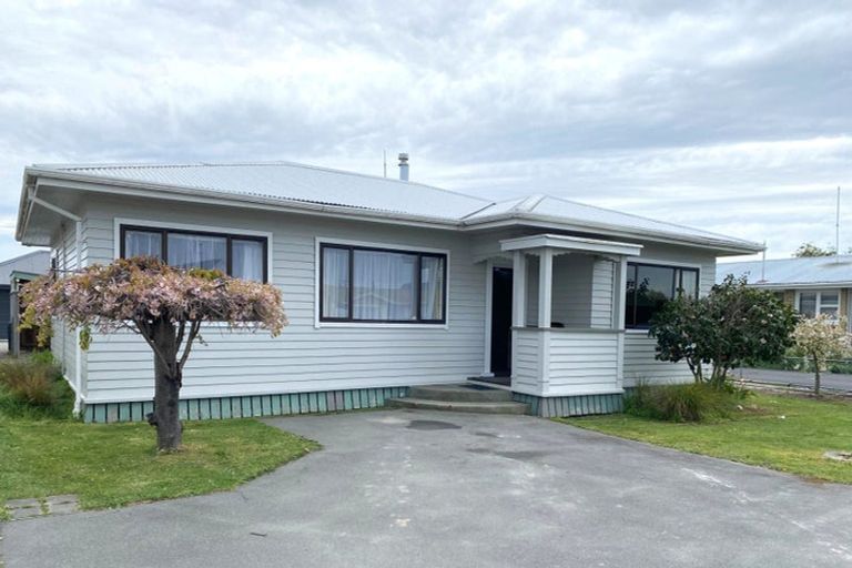 Photo of property in 43 Hutcheson Street, Mayfield, Blenheim, 7201