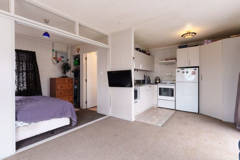 Photo of property in 1a Weston Road, Holmes Hill, Oamaru, 9401