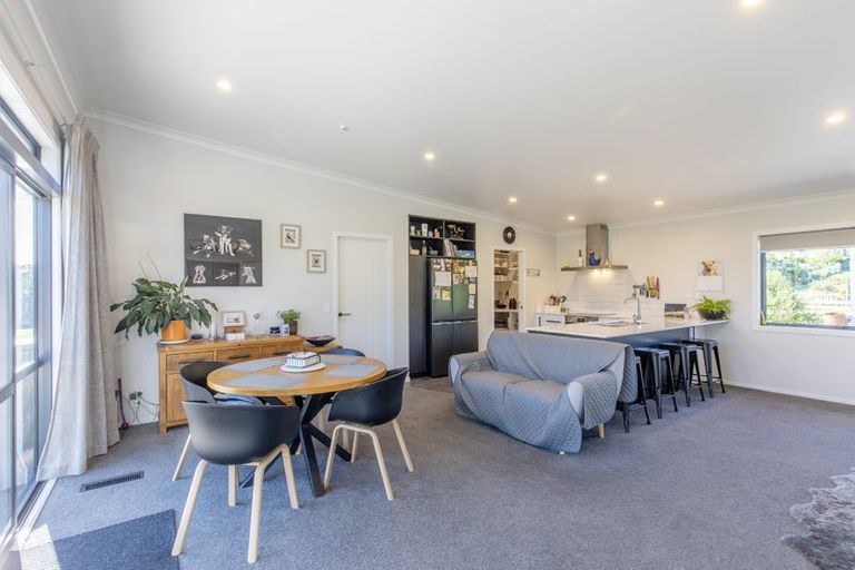 Photo of property in 81 Kyle Road, Waipukurau, 4281