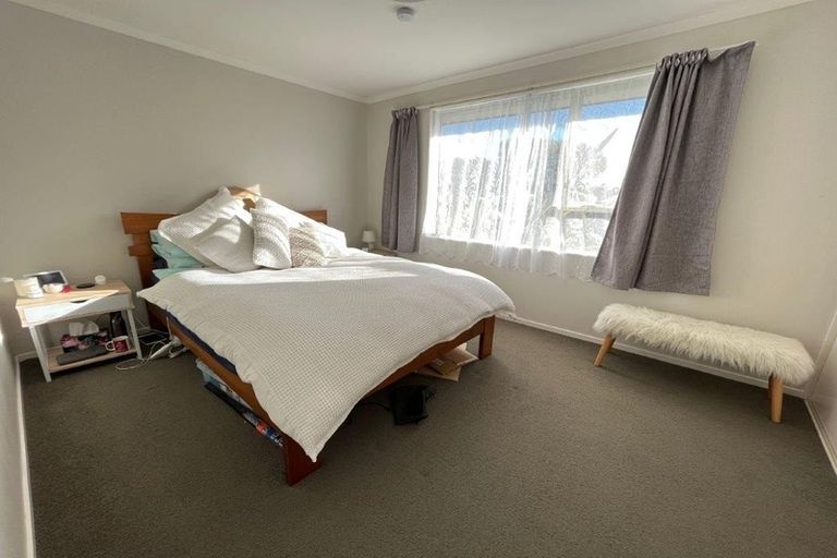 Photo of property in 43 Dalton Drive, Papamoa Beach, Papamoa, 3118