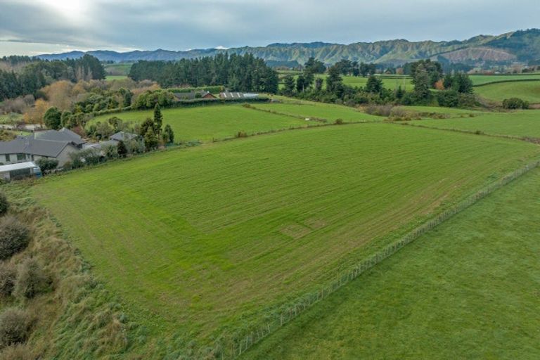 Photo of property in 44 Jacksons Road, Koputaroa, Levin, 5575