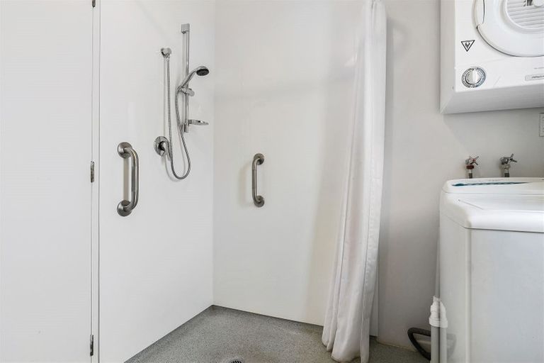 Photo of property in 49 Grantley Street, New Brighton, Christchurch, 8083