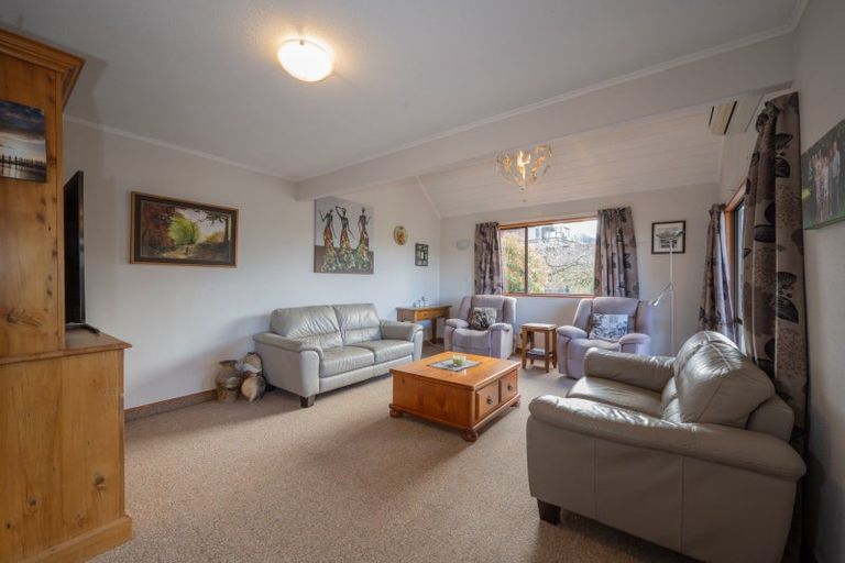 Photo of property in 1 Craig Place, Bridge Hill, Alexandra, 9320