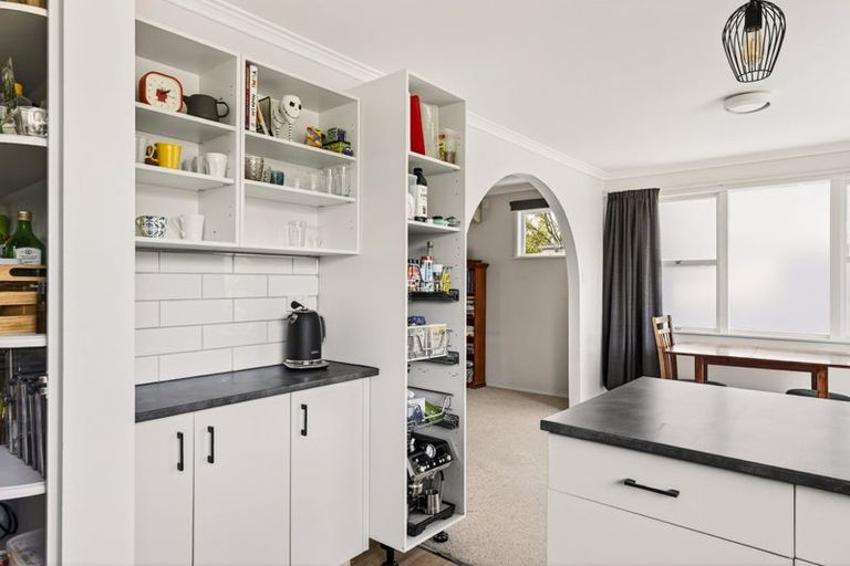 Photo of property in 16 Seymour Road, Inner Kaiti, Gisborne, 4010