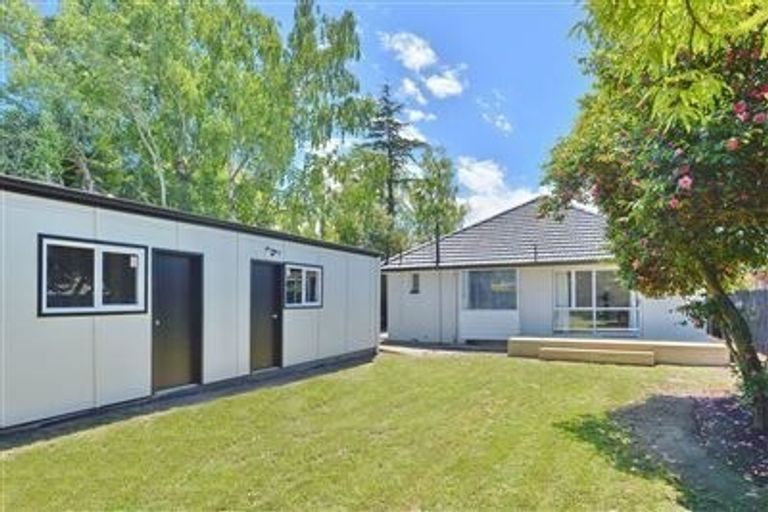 Photo of property in 384 Ilam Road, Bryndwr, Christchurch, 8053