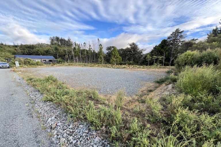 Photo of property in 59 Crest Road, Akatarawa, Upper Hutt, 5372