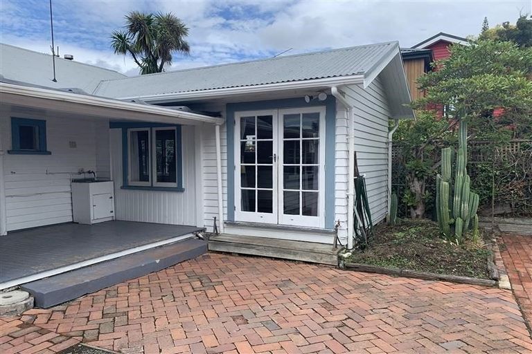 Photo of property in 14 Scotland Street, Nelson South, Nelson, 7010