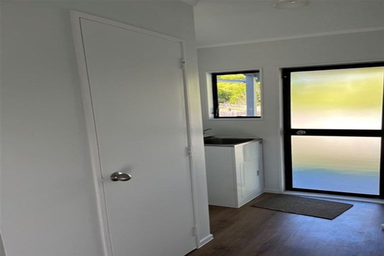 Photo of property in 6/17a Idesia Place, Totara Heights, Auckland, 2105