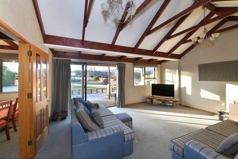 Photo of property in 45 Gunn Road, Albert Town, Wanaka, 9305