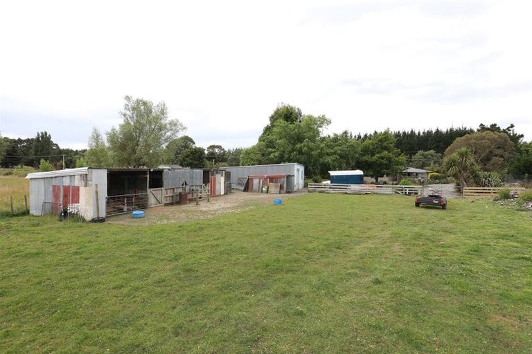 Photo of property in 21 Raumai Road, Bulls, 4894