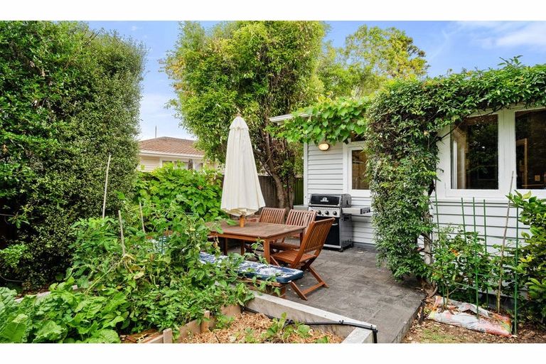 Photo of property in 25 Wembley Street, Sydenham, Christchurch, 8023