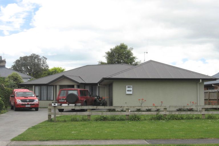 Photo of property in 27 Moore Street, Leamington, Cambridge, 3432