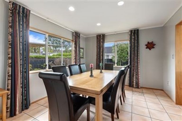 Photo of property in 59 Hastings Road, Mairangi Bay, Auckland, 0630