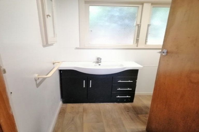 Photo of property in 17 Fenwick Crescent, Hillcrest, Hamilton, 3216