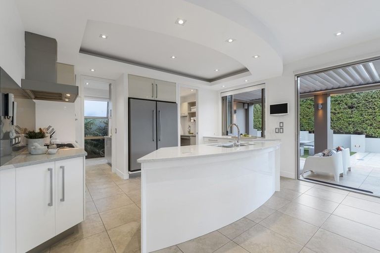 Photo of property in 12 Hauraki Road, Hauraki, Auckland, 0622