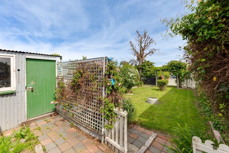 Photo of property in 1/136 Wainoni Road, Avondale, Christchurch, 8061