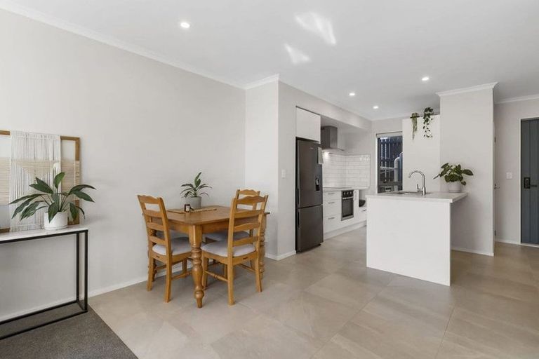 Photo of property in 12 Tarakoi Road, Hobsonville, Auckland, 0616