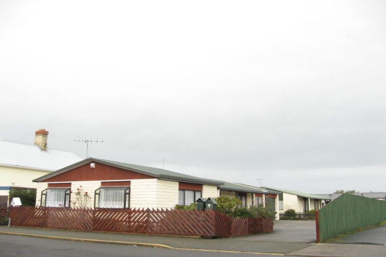 Photo of property in 153 Macandrew Road, South Dunedin, Dunedin, 9012