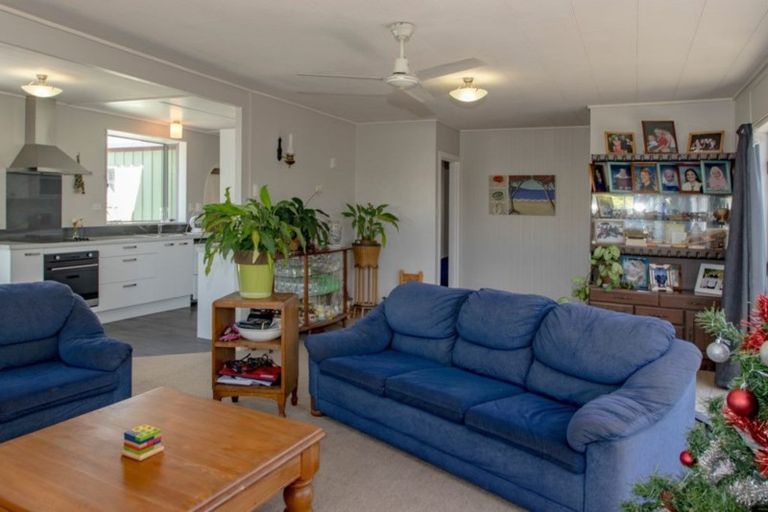 Photo of property in 41 Burness Road, Jervoistown, Napier, 4112