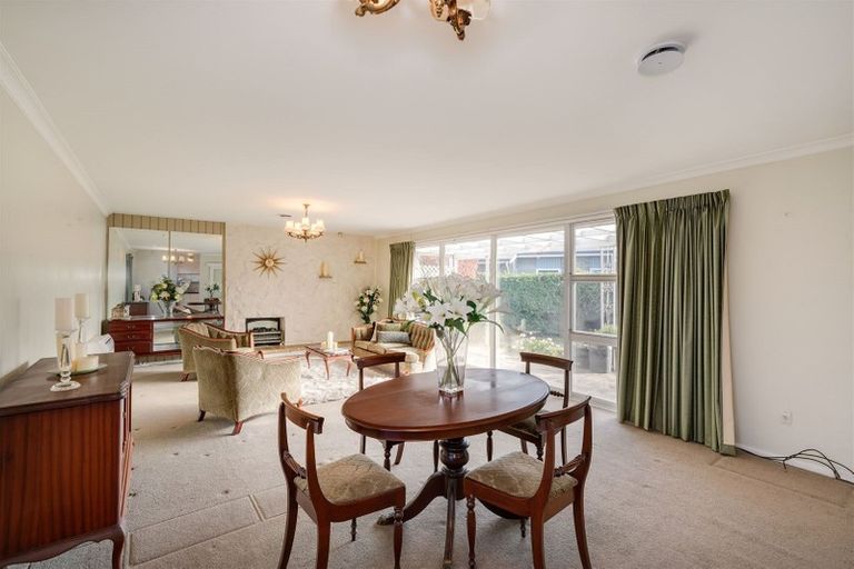 Photo of property in 131 Kendal Avenue, Burnside, Christchurch, 8053