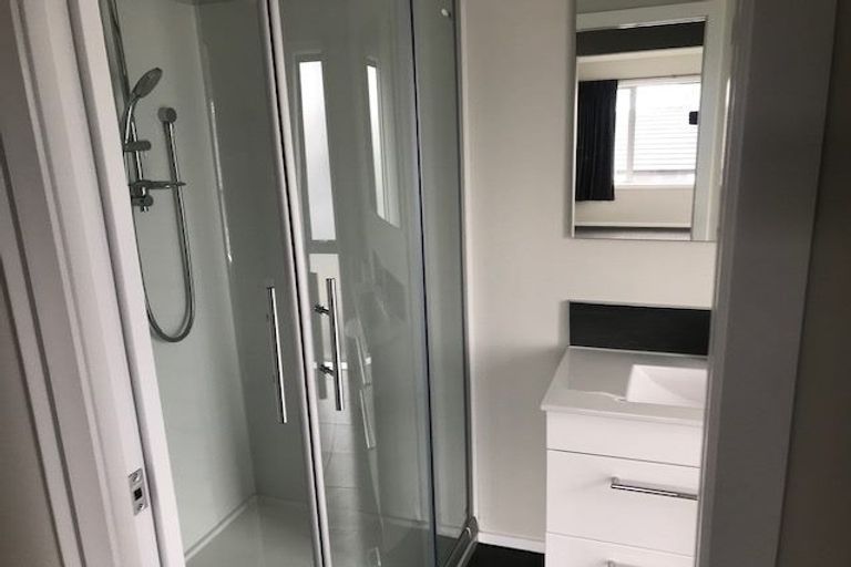 Photo of property in 2/25 Hapori Avenue, Baverstock, Hamilton, 3289