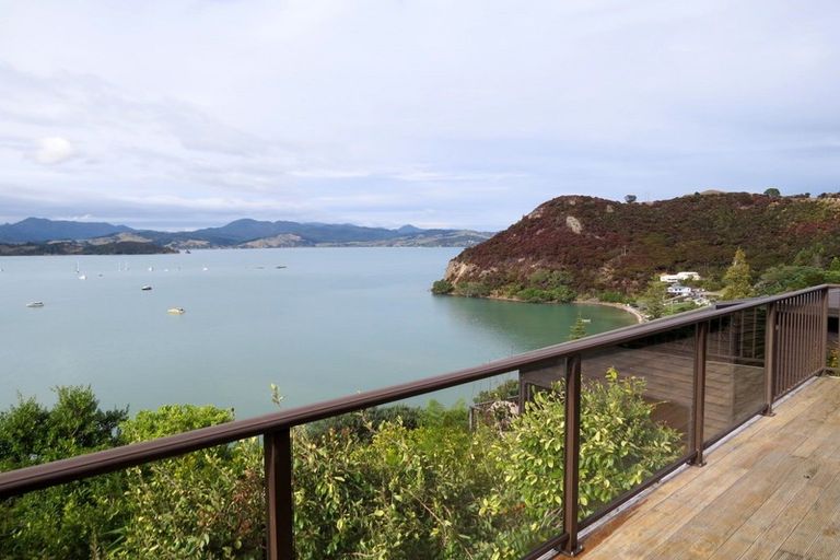 Photo of property in 2105 Wyuna Bay Road, Wyuna Bay, Coromandel, 3581