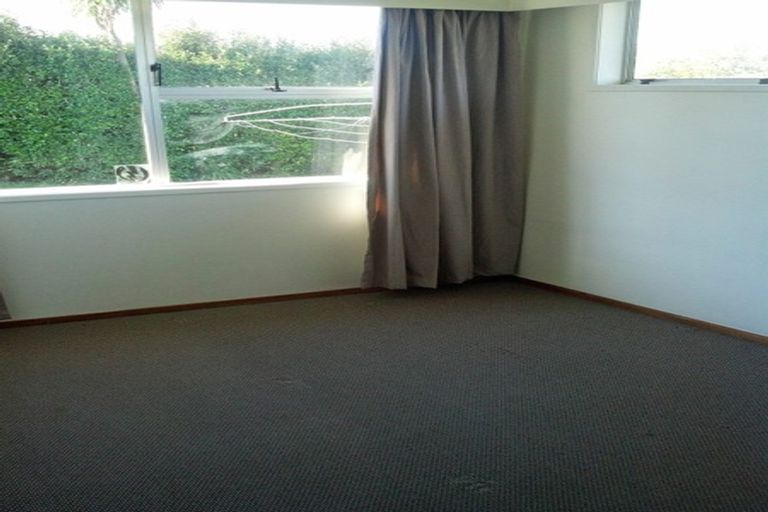 Photo of property in 110 Sycamore Drive, Sunnynook, Auckland, 0620