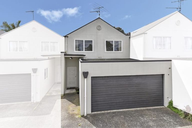 Photo of property in 5 Asics Drive, Favona, Auckland, 2024