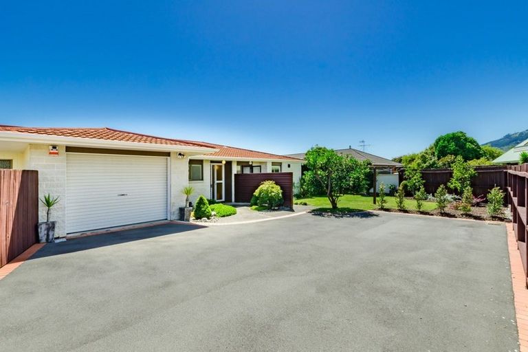 Photo of property in 7b Awanui Drive, Waikanae, 5036