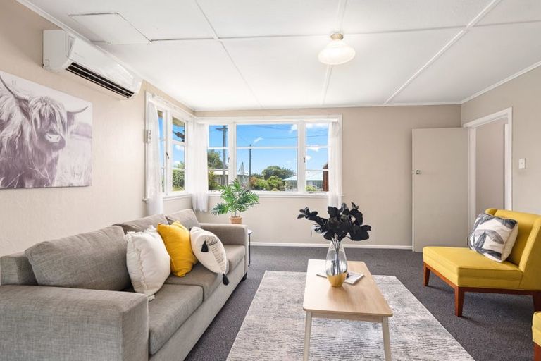 Photo of property in 8 Tui Road, Western Heights, Rotorua, 3015