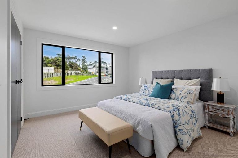 Photo of property in 54 Wainui Road, Silverdale, 0932