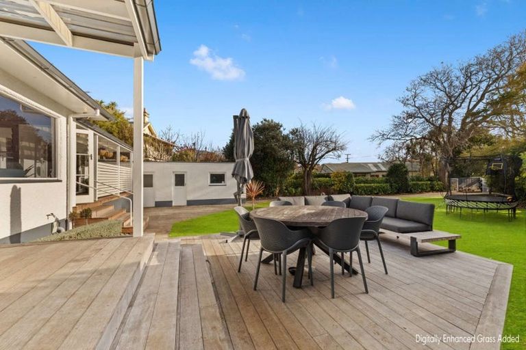 Photo of property in 11 College Street, College Estate, Whanganui, 4500