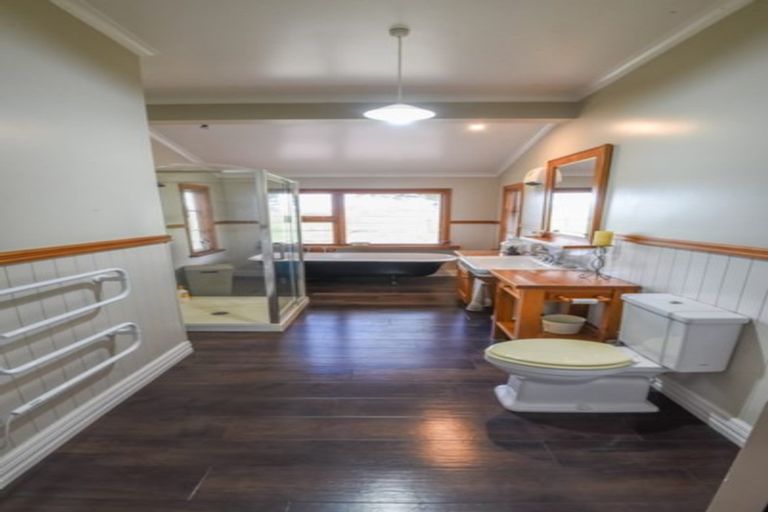 Photo of property in 260 Hororata Road, Hororata, Darfield, 7572