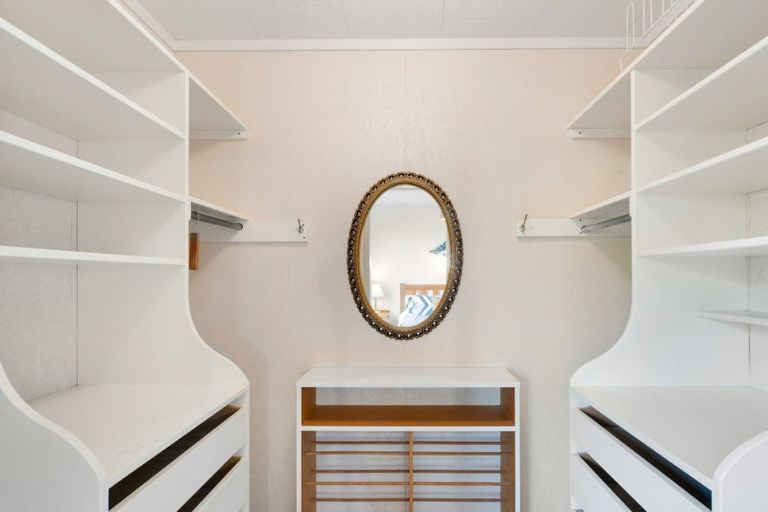 Photo of property in 15 Kakapu Road, Okiato, Russell, 0272