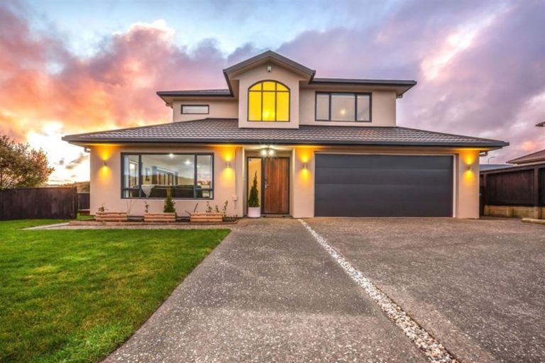 Photo of property in 141 Te Puia Drive, Aotea, Porirua, 5024