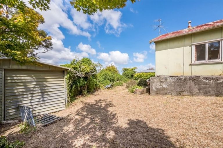 Photo of property in 17 Belmont Terrace, Belmont, Lower Hutt, 5010