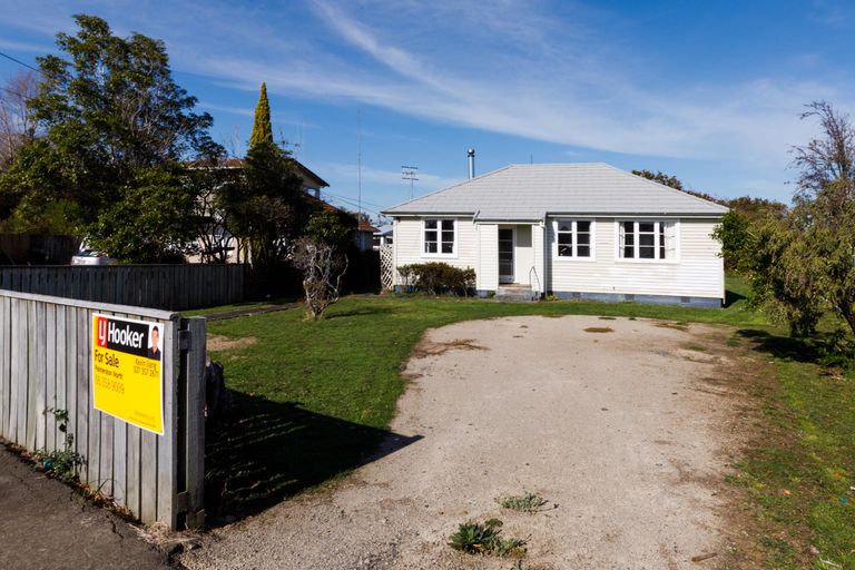 Photo of property in 120 Kelvin Grove Road, Kelvin Grove, Palmerston North, 4414