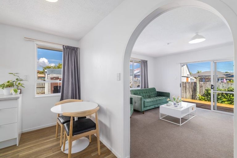 Photo of property in 1/12 Bonar Place, Woolston, Christchurch, 8062