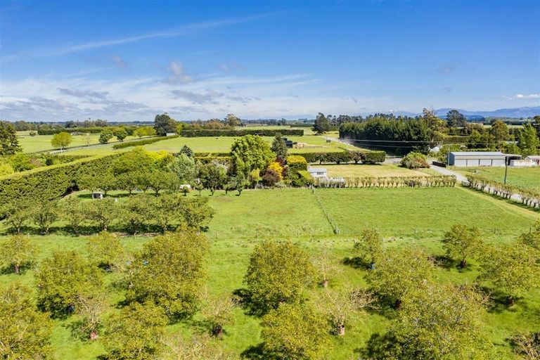 Photo of property in 134 Merton Road, Fernside, Rangiora, 7471