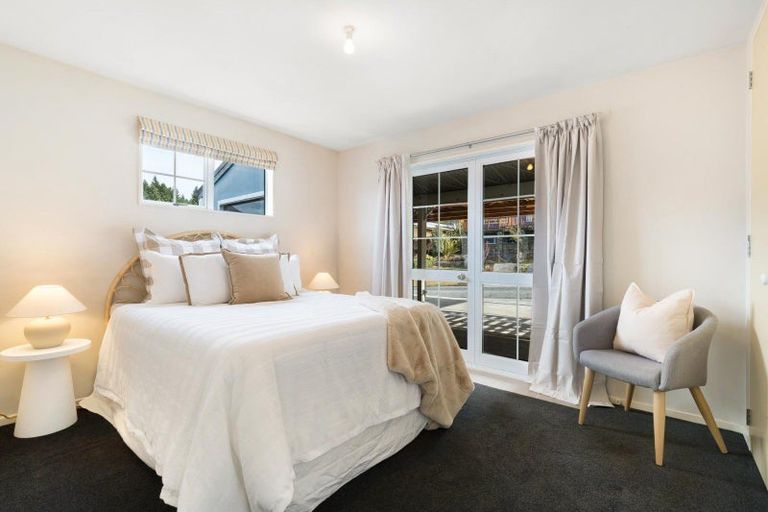 Photo of property in 9 Avalon Crescent, Fernhill, Queenstown, 9300