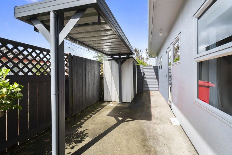 Photo of property in 81 Pacific Drive, Fitzherbert, Palmerston North, 4410