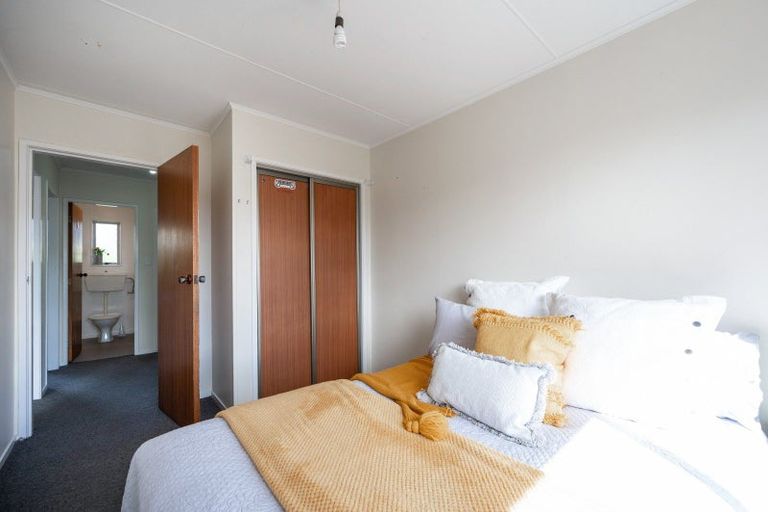 Photo of property in 2/27 Cautley Street, Richmond, 7020