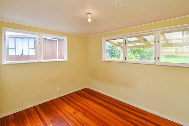 Photo of property in 27 Coppins Road, Mount Wellington, Auckland, 1062