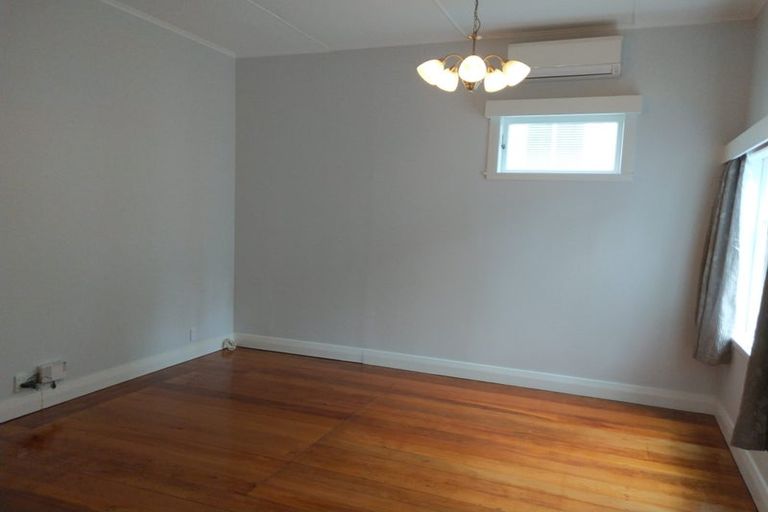 Photo of property in 8 Evelyn Street, Eden Terrace, Auckland, 1021