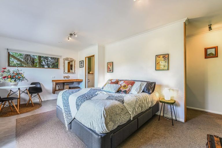 Photo of property in 166b Seaton Valley Road, Upper Moutere, 7173