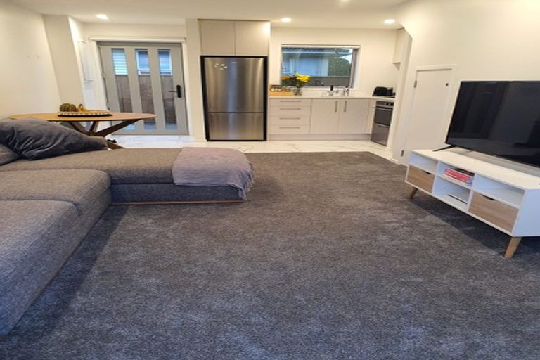 Photo of property in 3/318 Oxford Terrace, Avalon, Lower Hutt, 5011