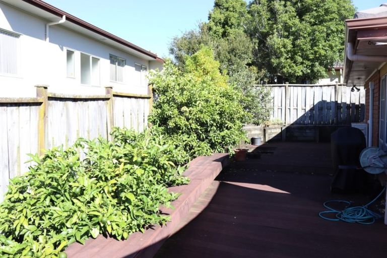 Photo of property in 14 Aviara Court, Northpark, Auckland, 2013