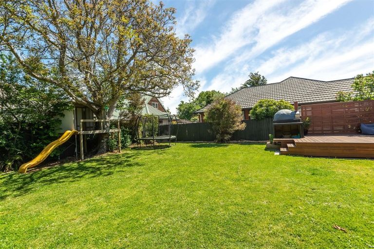 Photo of property in 3 Hare Street, Ilam, Christchurch, 8041