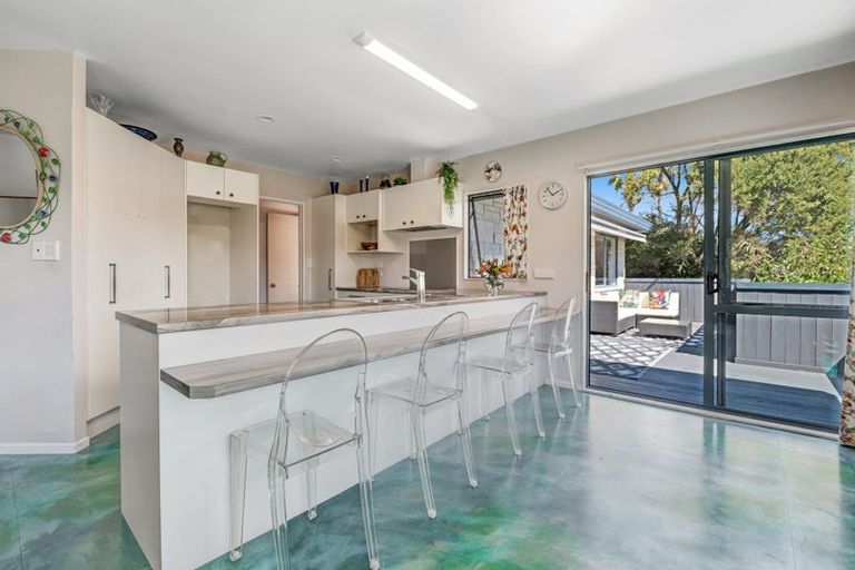 Photo of property in 4 Coralsea Way, Arkles Bay, Whangaparaoa, 0932