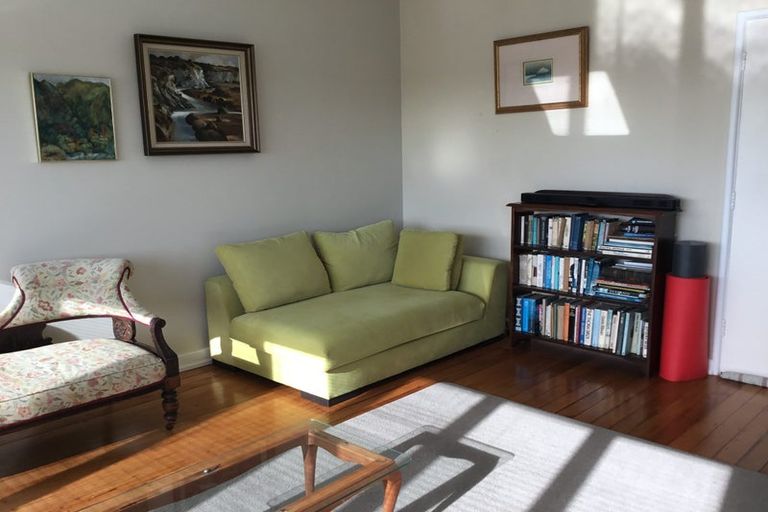 Photo of property in 38a Albert Road, Devonport, Auckland, 0624